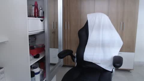 Roxana online show from 01.06.25