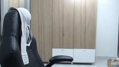 Roxana online show from 01.31.25