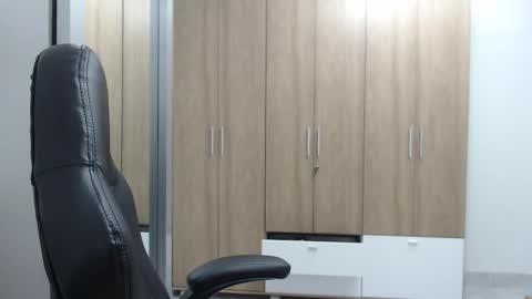 Roxana online show from 02.10.25