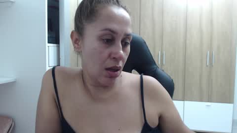 Roxana online show from 02.12.25