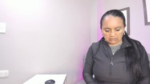  Roxanna  online show from 06.22.26