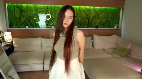 Snapshot of roxannakistler chatting on 02.28.26 Luna online show from 02.28.26