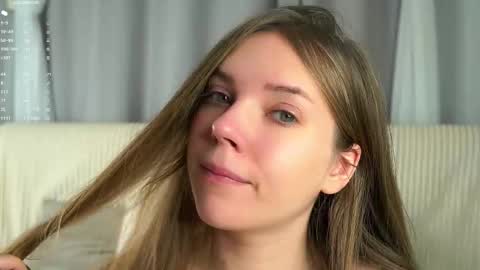 roxannastoo online show from 10.27.25