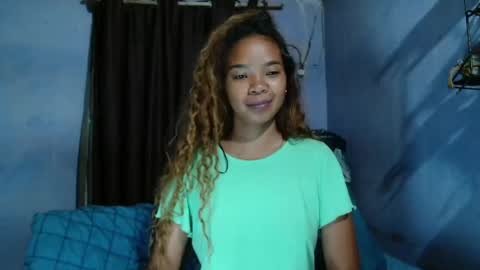 roxanne_98 online show from 04.29.26