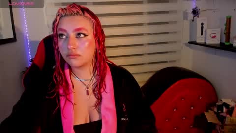 roxanne online show from 04.25.26