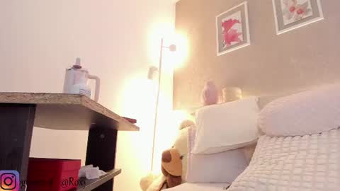Snapshot of roxannegomez_ chatting on 07.28.26 Roxanne Gomez online show from 07.28.26