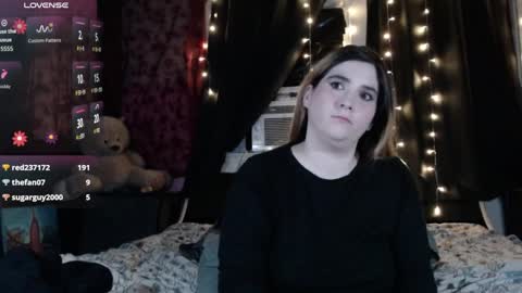 Snapshot of roxanneroulette chatting on 05.27.26 Silver online show from 05.27.26