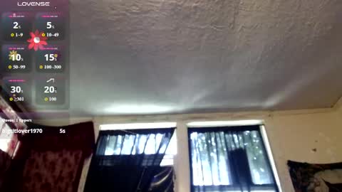 Snapshot of roxanneroulette chatting on 06.03.26 Silver online show from 06.03.26