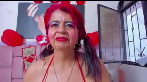 Snapshot of roxettemature chatting on 02.12.25 RoxetteMature online show from 02.12.25