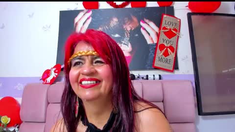 Snapshot of roxettemature chatting on 02.15.25 RoxetteMature online show from 02.15.25