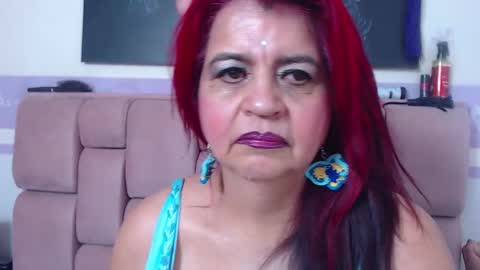 Snapshot of roxettemature chatting on 09.28.25 RoxetteMature online show from 09.28.25