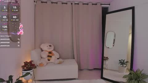  R O X I E  online show from 11.30.25