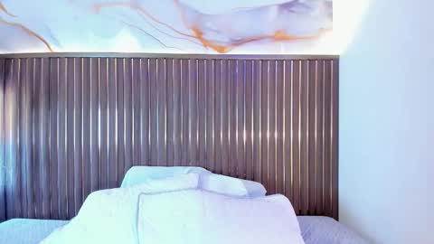 Roxie  online show from 03.01.26