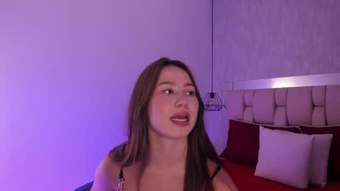 Roxie  online show from 03.08.25