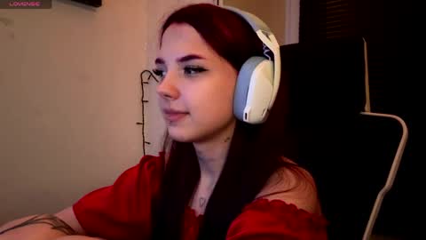 Snapshot of roxiepiurkowski chatting on 03.30.26 Hana online show from 03.30.26