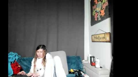 roxihazeleyes online show from 01.12.26