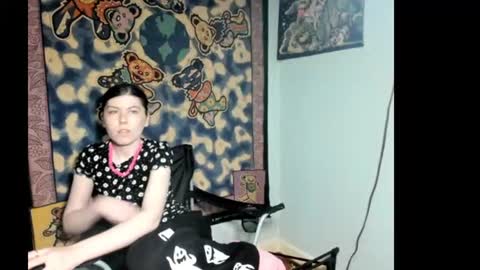 Snapshot of roxihazeleyes chatting on 07.02.26 roxihazeleyes online show from 07.02.26