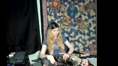 Snapshot of roxihazeleyes chatting on 07.20.26 roxihazeleyes online show from 07.20.26