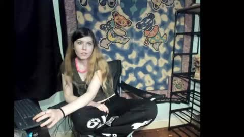 Snapshot of roxihazeleyes chatting on 07.26.26 roxihazeleyes online show from 07.26.26