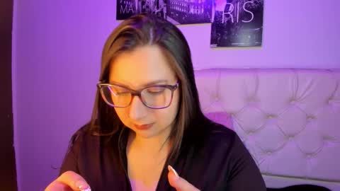 Snapshot of roxxanne_bail chatting on 03.06.26 Roxanne Bail online show from 03.06.26