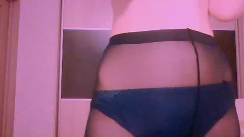 Roxxy Wharton online show from 04.05.26