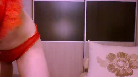 Snapshot of roxxywharton chatting on 05.13.26 Roxxy Wharton online show from 05.13.26