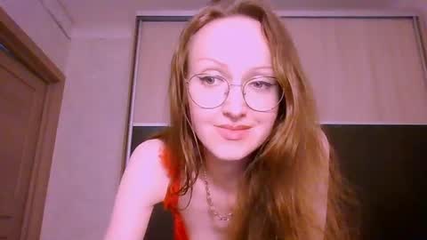 Snapshot of roxxywharton chatting on 06.10.26 Roxxy Wharton online show from 06.10.26