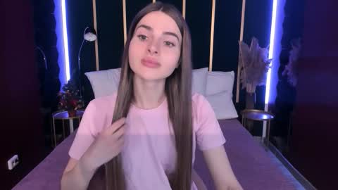 Roxy online show from 12.23.25