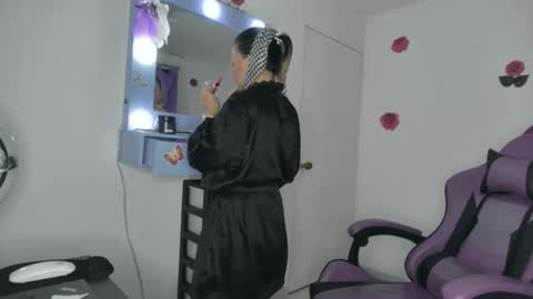 Roxy online show from 05.05.26
