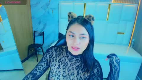 Roxy online show from 05.06.26