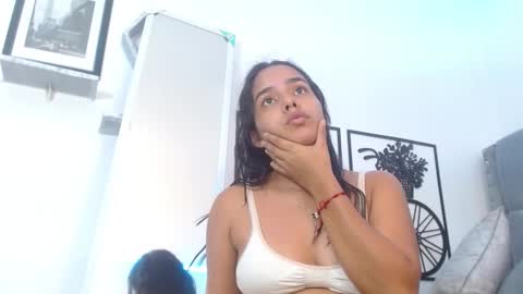 roxy_stone1 online show from 02.08.25