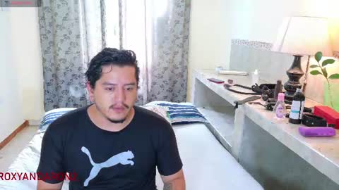 Snapshot of roxyandaron2 chatting on 06.09.26 RoxyAron online show from 06.09.26
