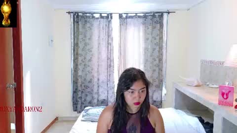 Snapshot of roxyandaron2 chatting on 06.21.26 RoxyAron online show from 06.21.26