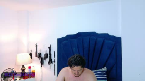 Snapshot of roxyandaron2 chatting on 07.25.26 RoxyAron online show from 07.25.26