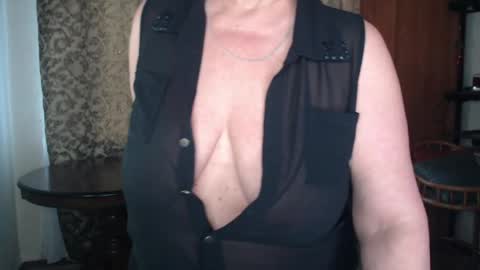 Anna online show from 04.28.26