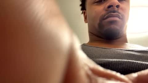 Snapshot of royal_sf chatting on 12.30.24 Royal SF online show from 12.30.24