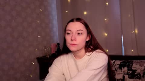 Snapshot of roygeers chatting on 02.08.26 Alice online show from 02.08.26