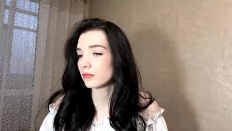 Snapshot of rozannecandela chatting on 02.14.26 Rozzana online show from 02.14.26