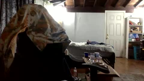 Snapshot of rp30 chatting on 10.22.25 Richhancocc online show from 10.22.25