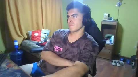 Snapshot of rpaulo25 chatting on 01.29.25 rpaulo25 online show from 01.29.25