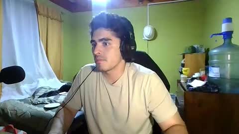 Snapshot of rpaulo25 chatting on 01.12.26 rpaulo25 online show from 01.12.26