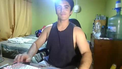 Snapshot of rpaulo25 chatting on 04.05.26 rpaulo25 online show from 04.05.26