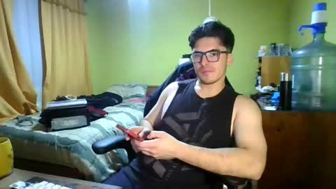 Snapshot of rpaulo25 chatting on 05.24.26 rpaulo25 online show from 05.24.26