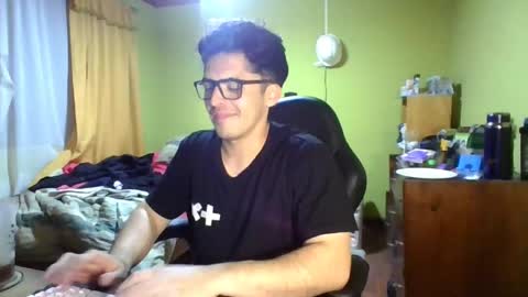 Snapshot of rpaulo25 chatting on 05.31.26 rpaulo25 online show from 05.31.26