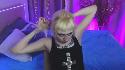 Rraffaellka online show from 07.07.26