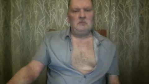 Snapshot of rsl1963 chatting on 04.28.26 rsl1963 online show from 04.28.26