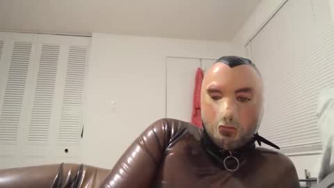 Snapshot of rubber3452 chatting on 09.20.25 rubber3452 online show from 09.20.25