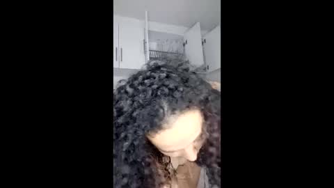 Snapshot of rubi_curly chatting on 12.22.25 rubi curly online show from 12.22.25