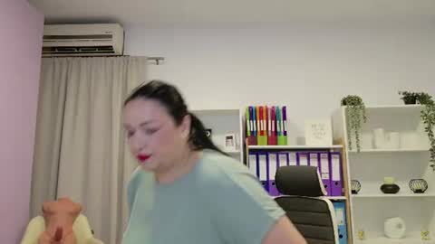 Snapshot of rubiharper chatting on 07.19.26 Rubi online show from 07.19.26