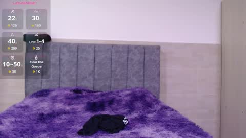 Snapshot of ruby__redd chatting on 12.21.25 Ruby and Vanie online show from 12.21.25